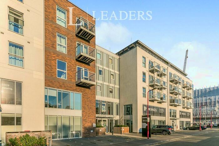 1 Bedroom Property To Rent In Station View, Town Centre, GU1