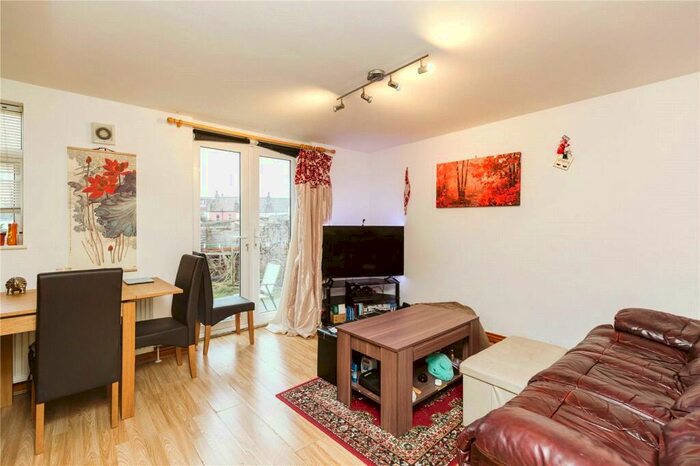 1 Bedroom Apartment To Rent In Muller Road, Horfield, Bristol, BS7