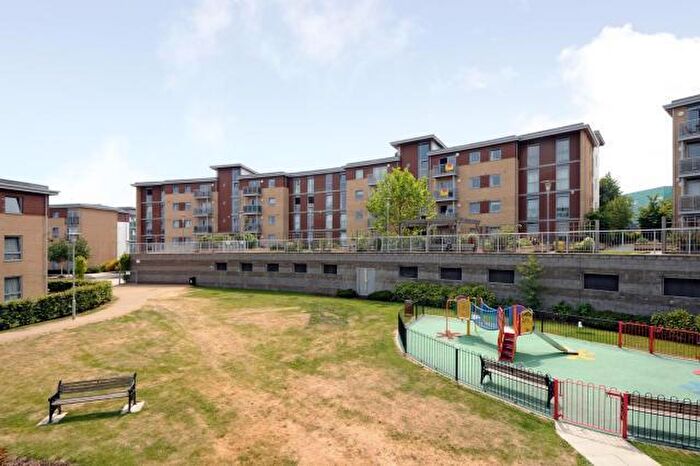 2 Bedroom Detached House To Rent In Kelvin Gate, Bracknell, RG12
