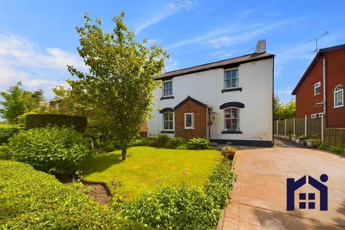 4 Bedroom Detached House For Sale In New Street, Mawdesley, L40