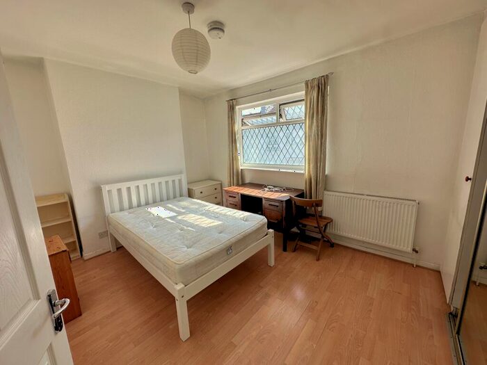 4 Bedroom Terraced House To Rent In Southampton Street, BN2