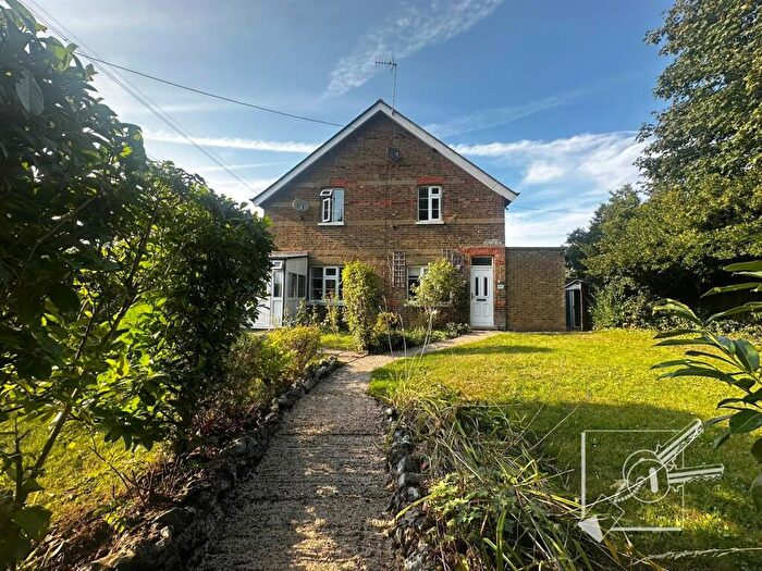 2 Bedroom Semi-Detached House To Rent In Northfleet Green, Gravesend, DA13