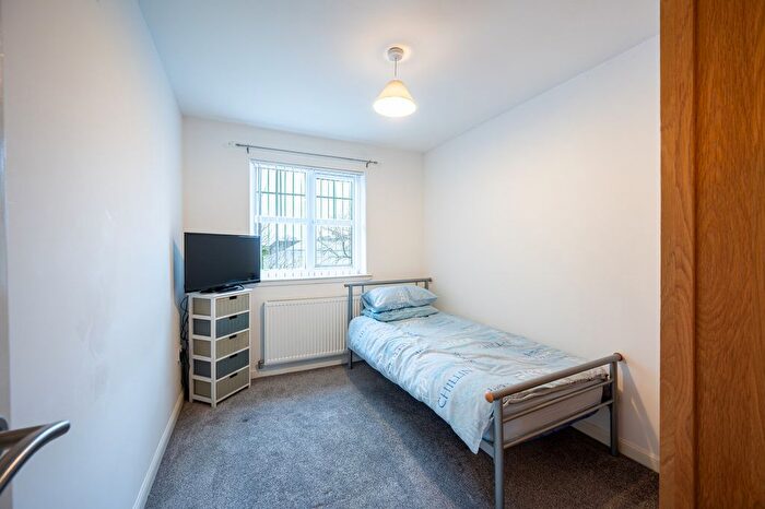 4 Bedroom Detached House For Sale In Old Smithy, Springside, Irvine, KA11