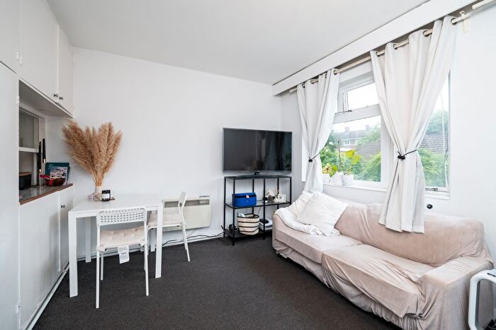 Studio To Rent In Kipling Street, London, SE1