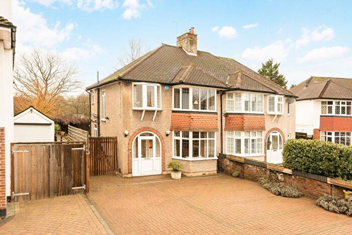 3 Bedroom Semi Detached House For Sale In Oxford Crescent, New Malden, KT3