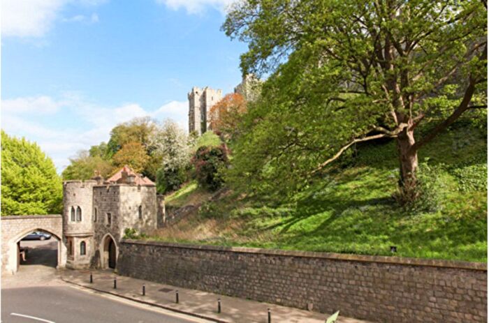 1 Bedroom Flat For Sale In Thames Street, Berkshire, SL4