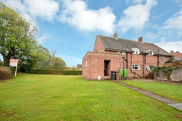 3 Bedroom Semi-Detached House For Sale In The Crescent, Stathern, LE14