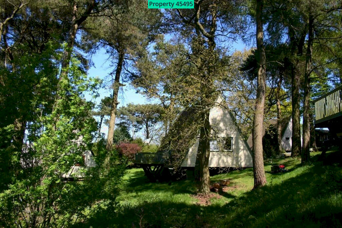 2 Bedroom Detached Bungalow To Rent In Craigs Chalet Park, Williamscraig, Linlithgow, EH49