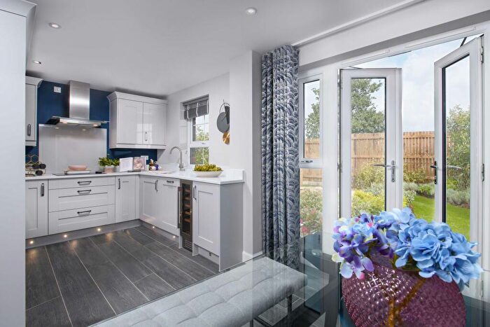 4 Bedroom Detached House For Sale In Station Road, New Waltham, Grimsby, North East Lincolnshire, DN36