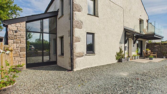 4 Bedroom Cottage For Sale In Millness, Crooklands, LA7