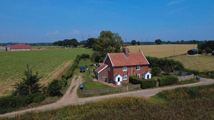 3 Bedroom Semi Detached House For Sale In Blaxhall, Nr Heritage Coast, Suffolk, IP12