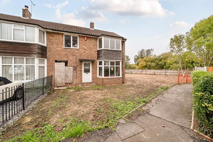 3 Bedroom End Terrace House For Sale In Bracknell, Berkshire, RG42
