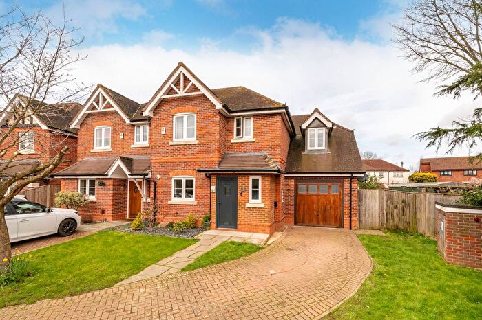 4 Bedroom Semi-Detached House For Sale In St. Matthews Court, Maidenhead, SL6