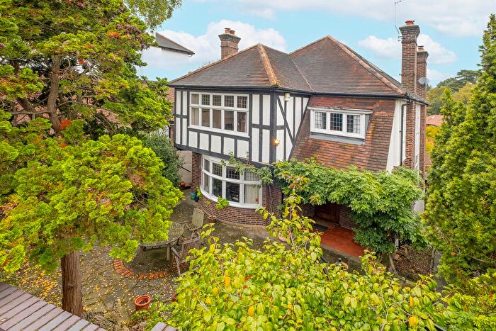 6 Bedroom Detached House For Sale In Woodhayes Road, London, SW19