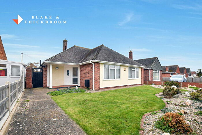 2 Bedroom Detached Bungalow For Sale In Park Square East, West Clacton, CO15