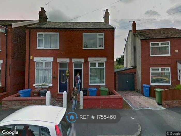 2 Bedroom Semi-Detached House To Rent In Islington Road, Stockport, SK2