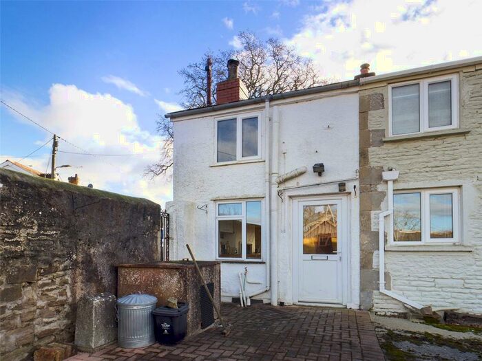 1 Bedroom Semi-Detached House For Sale In Oakwood Road, Bream, Lydney, Gloucestershire, GL15