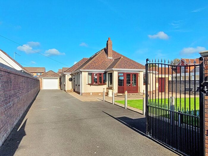 5 Bedroom Bungalow For Sale In West Road, Nottage, Porthcawl, CF36