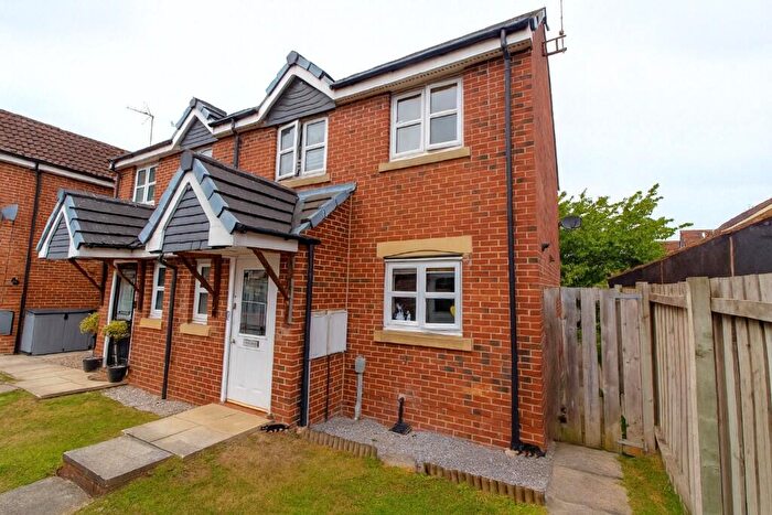 3 Bedroom Semi-Detached House To Rent In Elvaston Park, Hull, East Riding Of Yorkshire, HU7