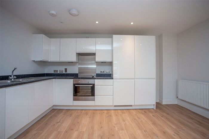 2 Bedroom Flat To Rent In Oriel Road, Cheltenham, Gloucestershire, GL50