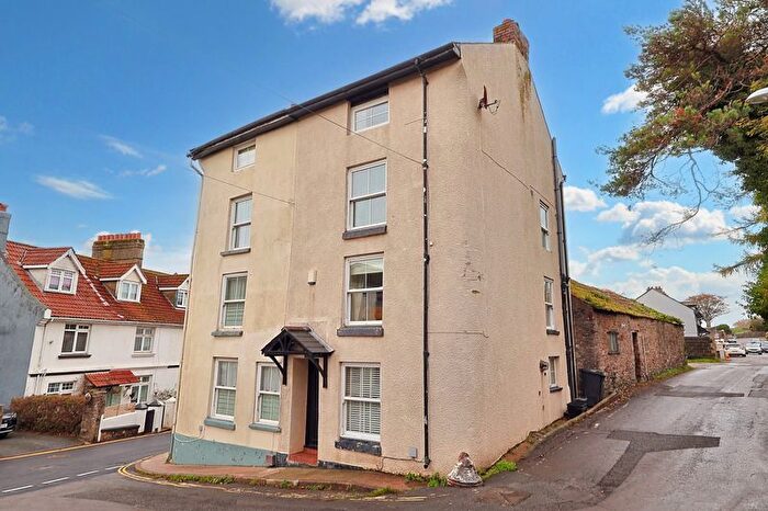 4 Bedroom Property For Sale In Milton Street, Brixham, TQ5