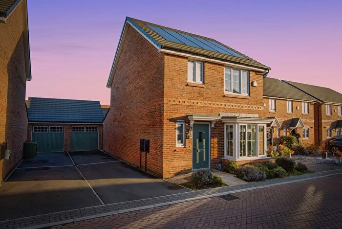 3 Bedroom Detached House For Sale In Beamshaw Way, Stanley, Wakefield, West Yorkshire, WF3