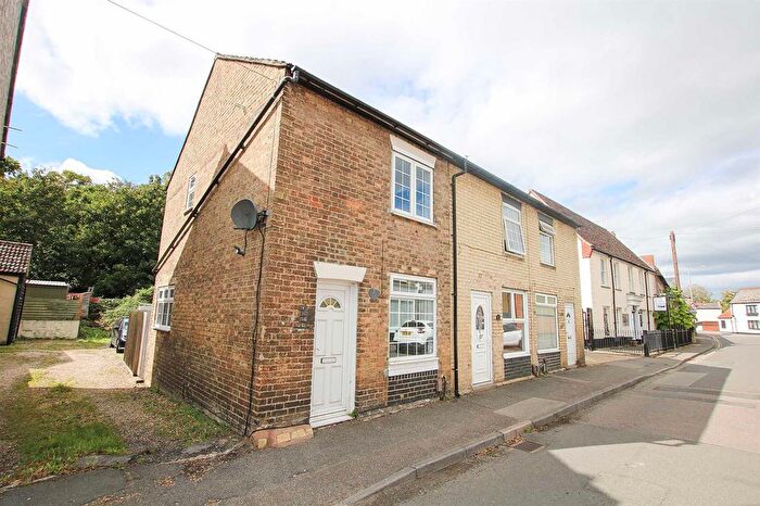 2 Bedroom End Of Terrace House For Sale In Chapel Street, Exning, Newmarket, CB8