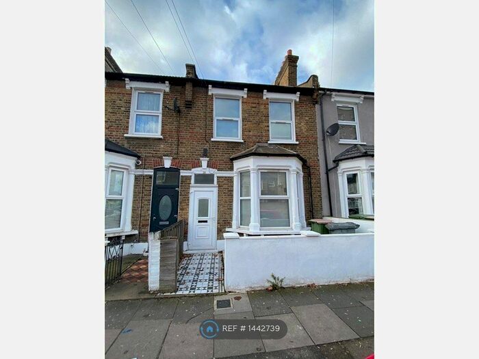 5 Bedroom Terraced House To Rent In Selsdon Road, London, E13