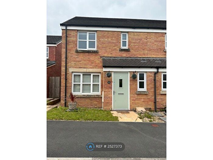 3 Bedroom End Of Terrace House To Rent In Dan Y Cwarre, Kidwelly, SA17