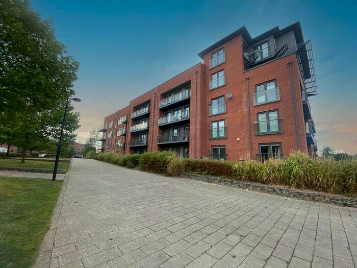 2 Bedroom Apartment To Rent In Aire Quay, Leeds, LS10
