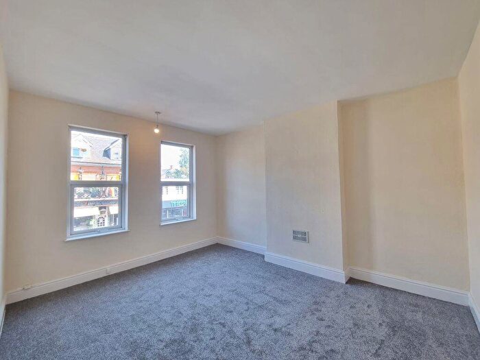 2 Bedroom Flat To Rent In Queens Road, Leicester, LE2