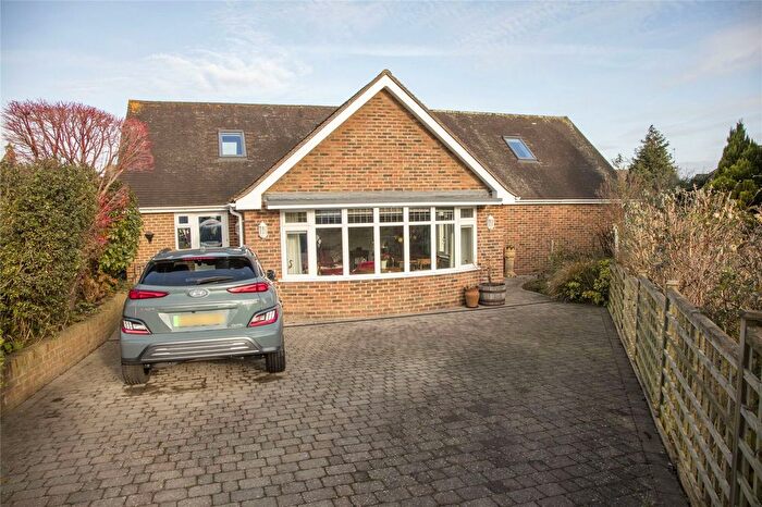 4 Bedroom Bungalow For Sale In Smugglers Close, Alfriston, East Sussex, BN26