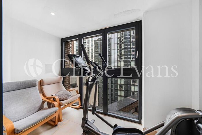 1 Bedroom Flat To Rent In New Drum Street, Aldgate, London, E1