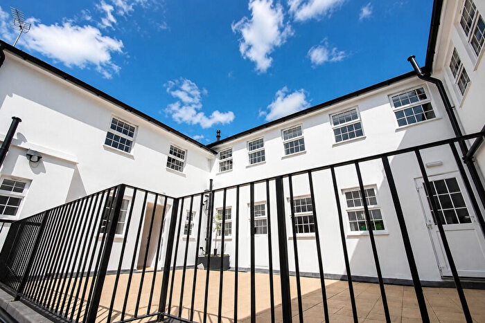 1 Bedroom Apartment To Rent In Maidenhead Street, Hertford, SG14