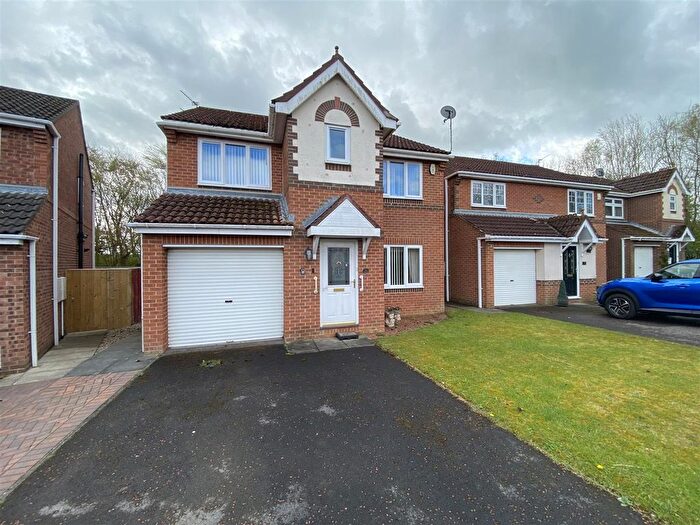 4 Bedroom Detached House For Sale In Cragside Close, Spennymoor, DL16