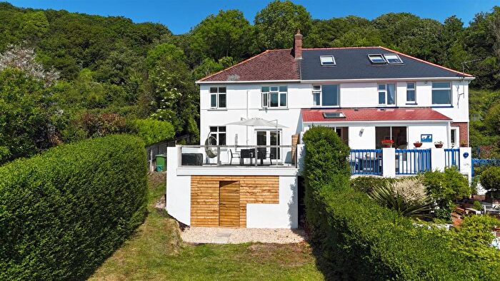 3 Bedroom Semi-Detached House For Sale In Corilhead Road, Braunton, EX33