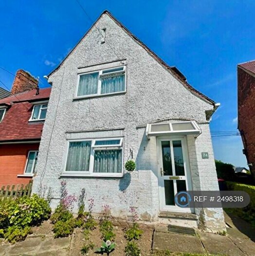 2 Bedroom Semi Detached House To Rent In Clifford Avenue, Beeston, Nottingham, NG9