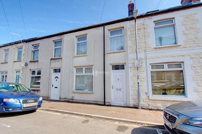 3 Bedroom Terraced House For Sale In Bedford Street, Roath, Cardiff, CF24