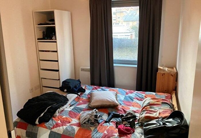 2 Bedroom Flat For Sale In Flat Madison Building, Blackheath Road, London, SE10