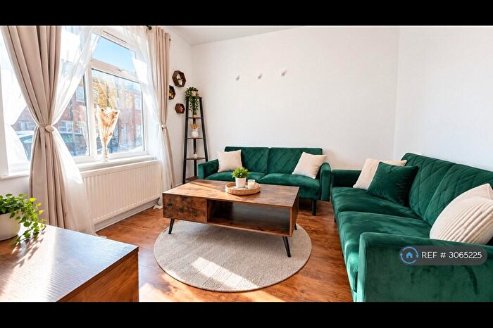 4 Bedroom Terraced House To Rent In Garfield Road, London, E13