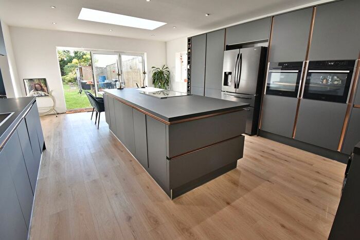 2 Bedroom Detached Bungalow For Sale In Christchurch Road, West Parley, Ferndown, BH22