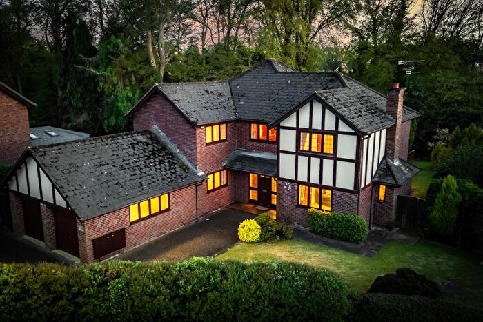 4 Bedroom Detached House For Sale In The Beeches - Royal Gardens, Davenham, CW9