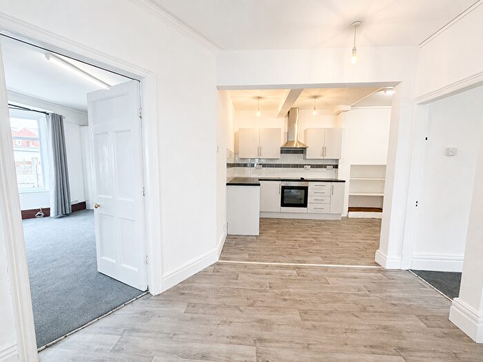 1 Bedroom Flat To Rent In Woodlands Road, Woodlands, Doncaster, DN6