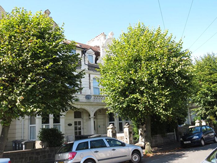 Apartment To Rent In Weston-Super-Mare, Graham Road, BS23