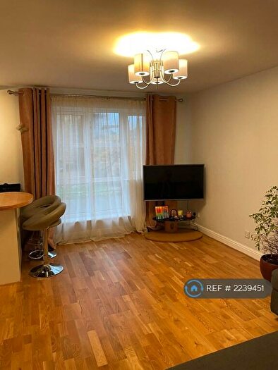 1 Bedroom Flat To Rent In Plough Way, London, SE16