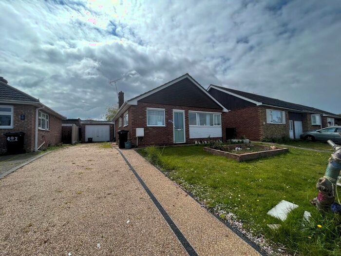 2 Bedroom Bungalow To Rent In Fleetwood Avenue, Holland-on-Sea, CO15