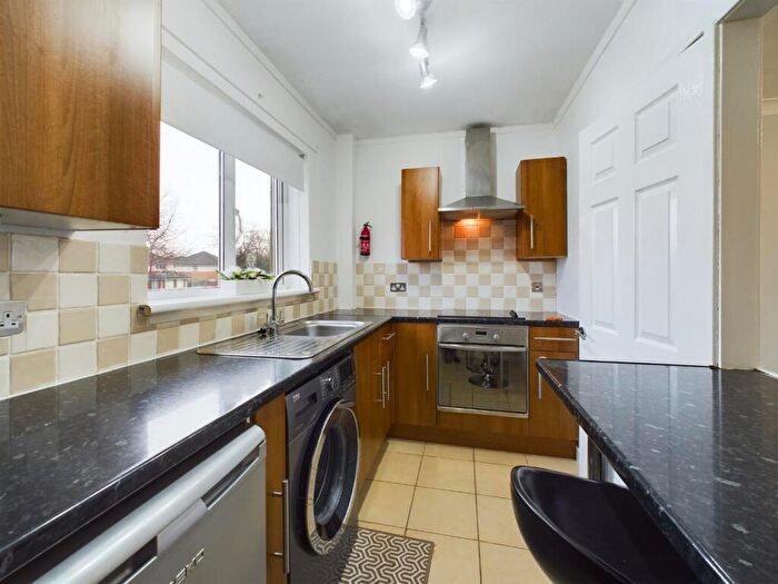 1 Bedroom Flat To Rent In Glebe Street, Renfrew, PA4