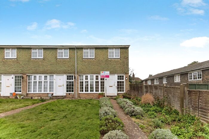 2 Bedroom End Of Terrace House For Sale In Quebec Close, Bexhill-On-Sea, TN39