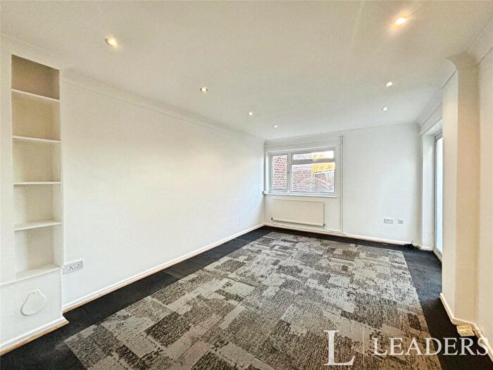 House To Rent In Long Banks, CM18