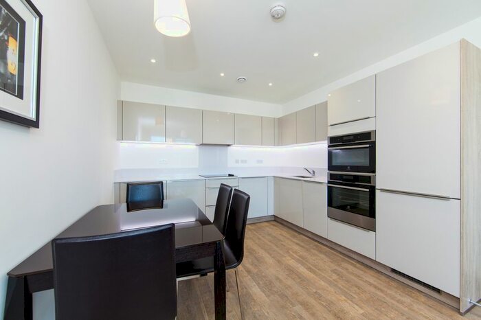 2 Bedroom Flat To Rent In Poldo House, Enderby Wharf, Greenwich, SE10